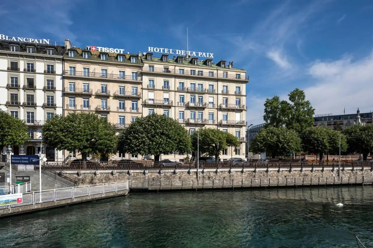 The Ritz-Carlton Hotel de la Paix Escort