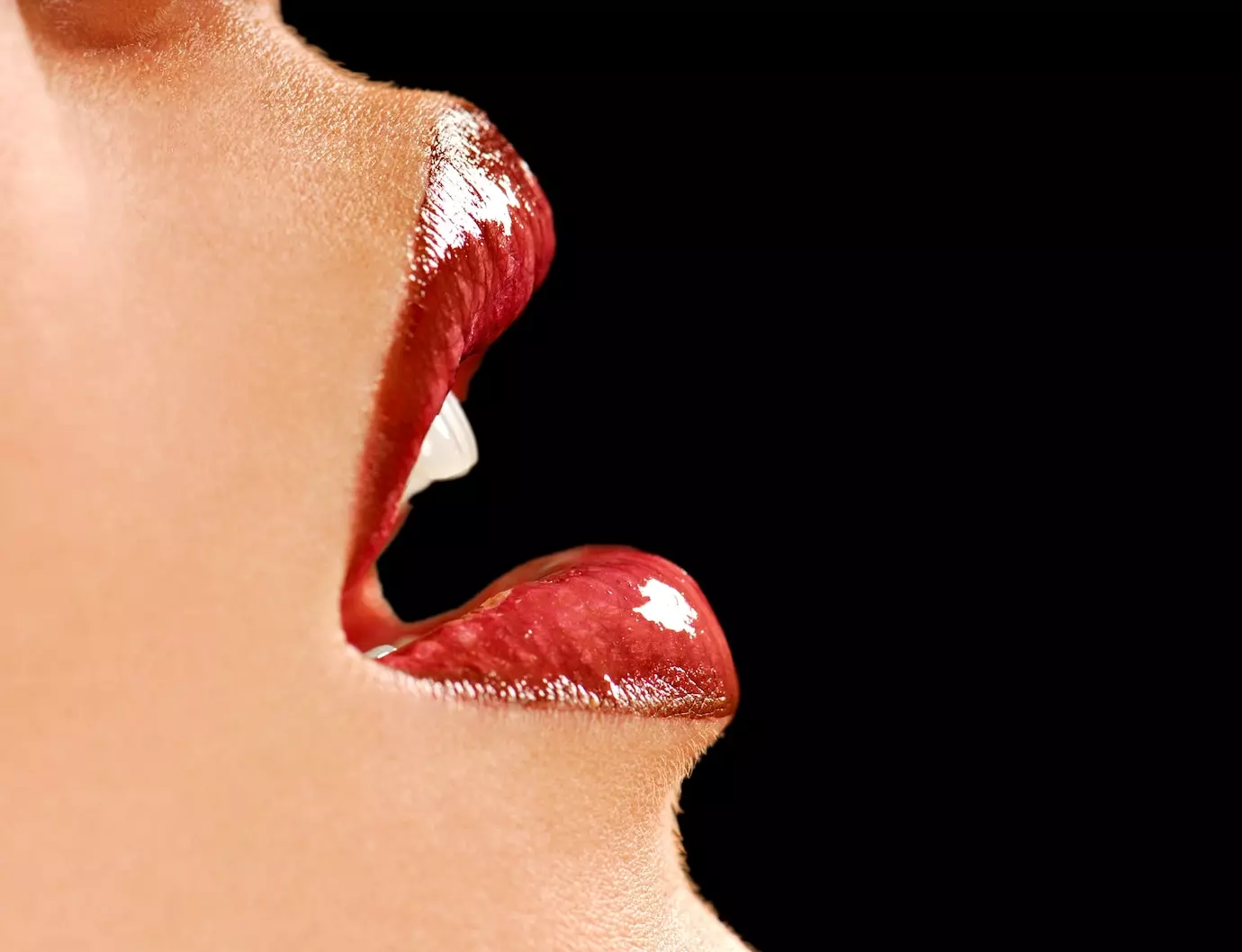 Red lips of a blowjob escort
